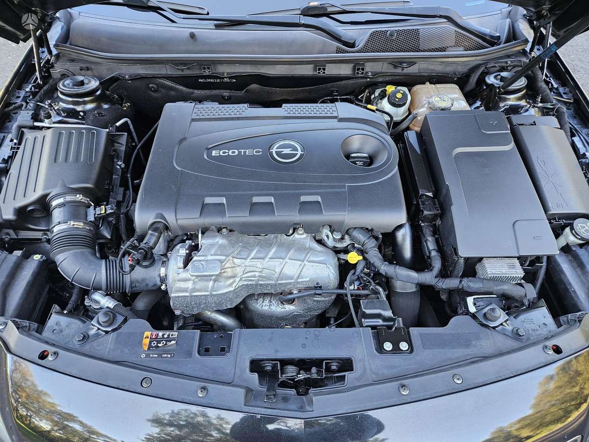 Opel Insignia 2014 — photo 13