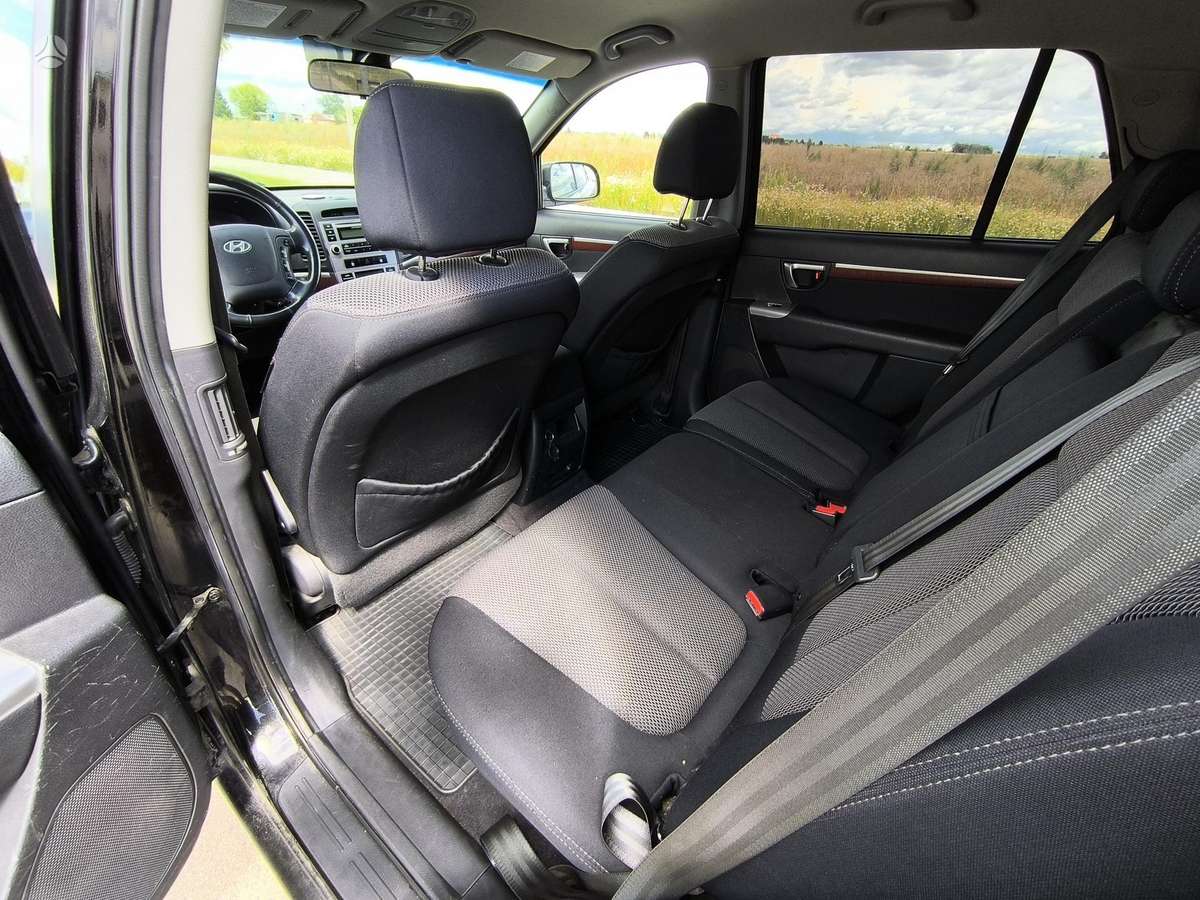 Hyundai Santa 2009 — photo 12