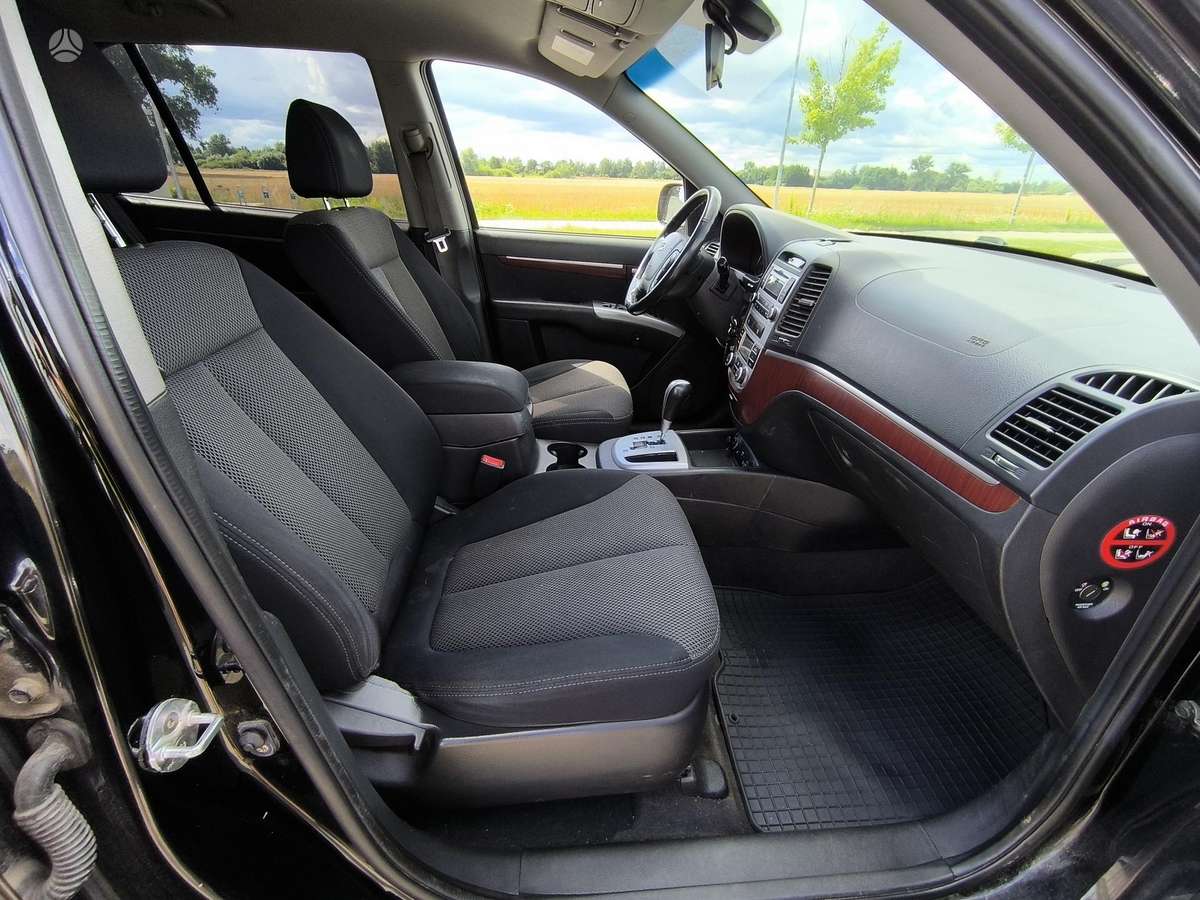 Hyundai Santa 2009 — photo 14
