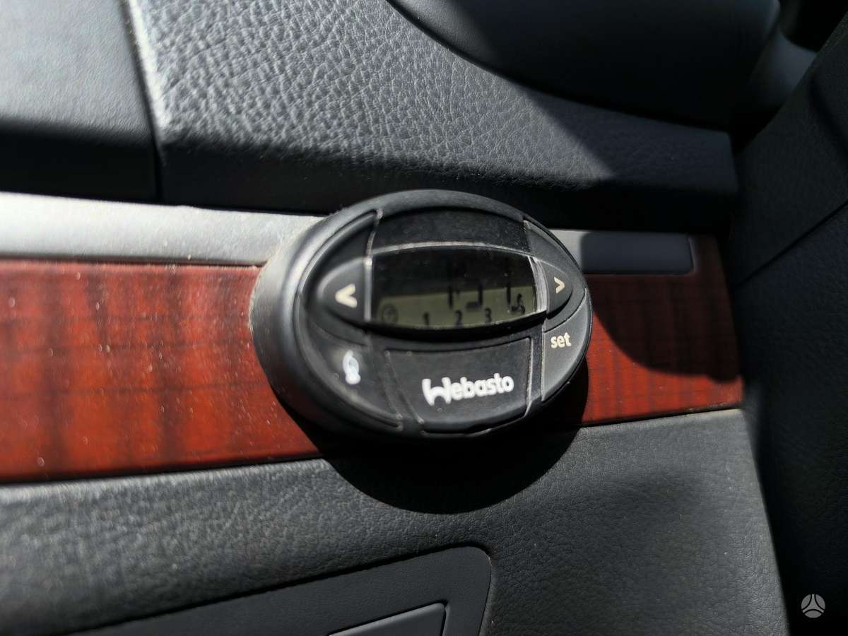 Hyundai Santa 2009 — photo 18
