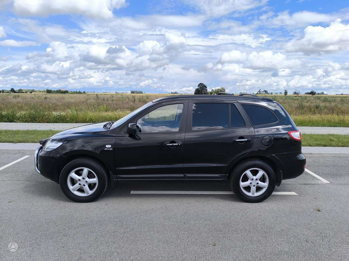 Hyundai Santa 2009 — engine 2188 cm³, 155 HP (114kW)