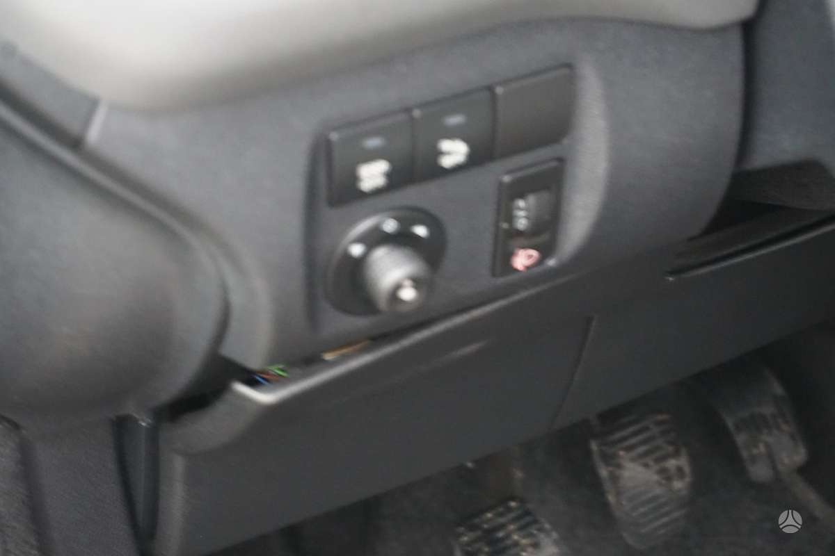 Citroen Berlingo 2011 — photo 17