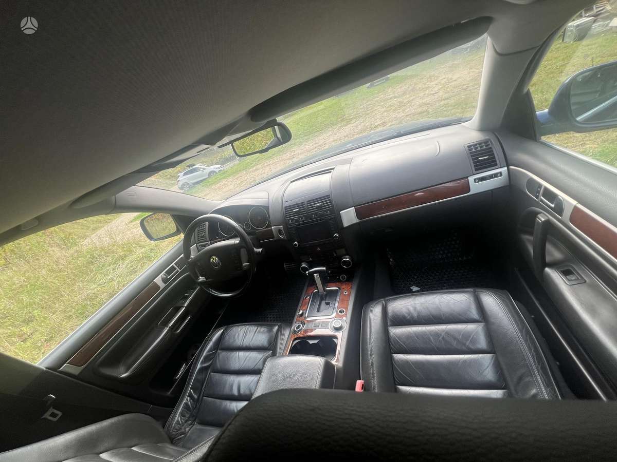 Volkswagen Touareg 2006 — photo 15