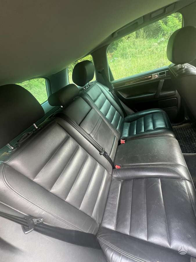 Volkswagen Touareg 2006 — photo 20
