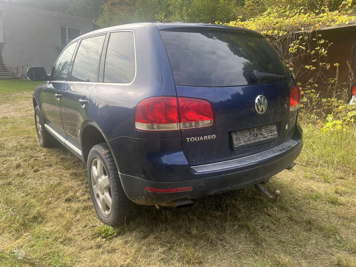 Volkswagen Touareg 2006 — photo 8