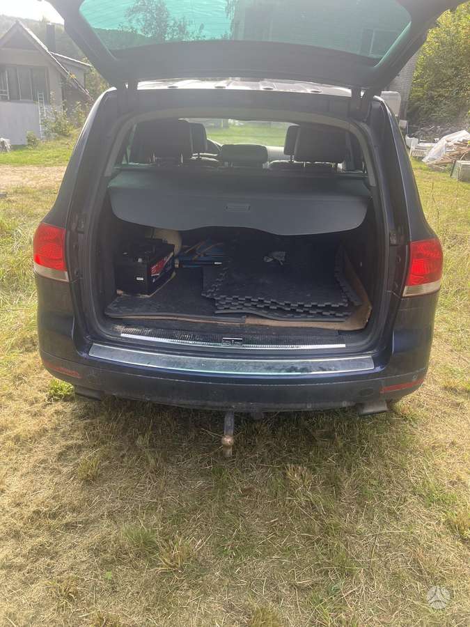 Volkswagen Touareg 2006 — photo 9