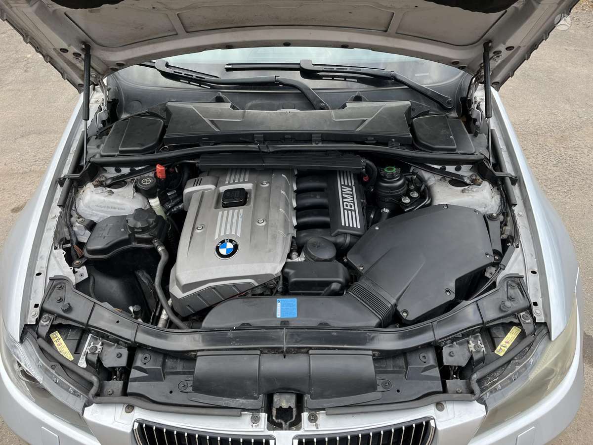 BMW 325 2006 — photo 15
