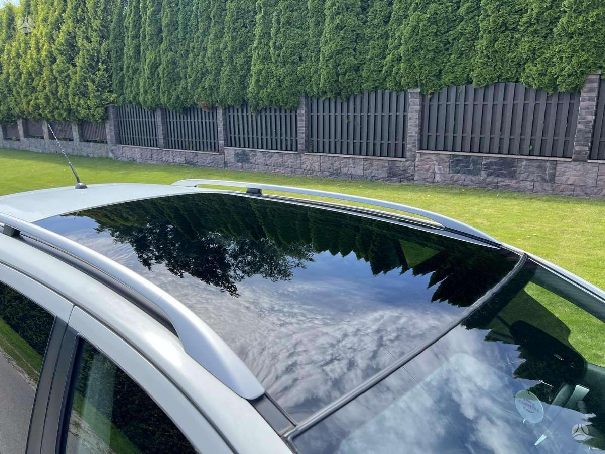 Nissan Qashqai+2 2009 — photo 10