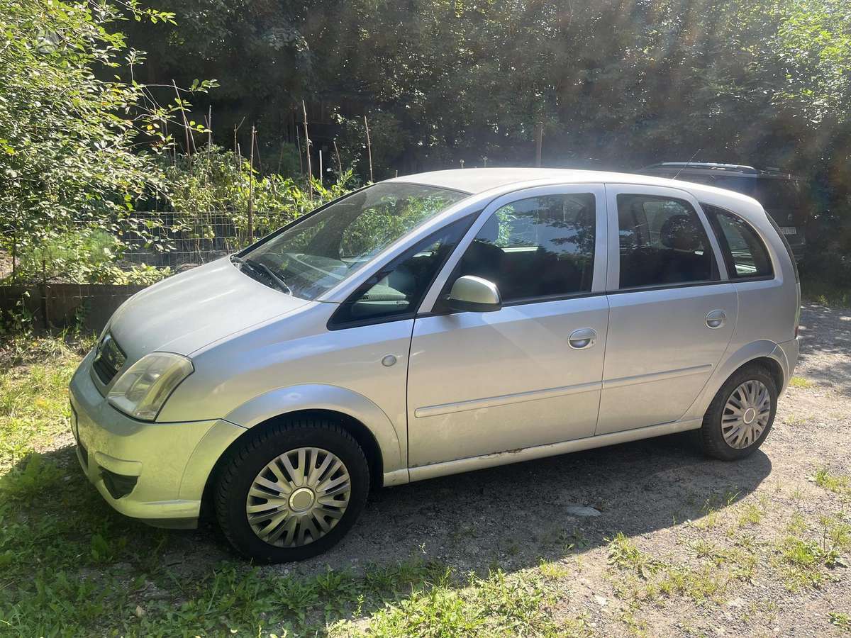 Opel Meriva 2006 — interior