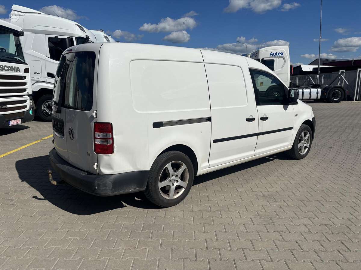 Volkswagen Caddy 2015 — engine 1598 cm³, 102 HP (75kW)