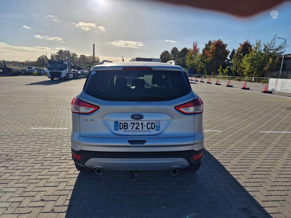Ford Kuga 2013 — двигун 2000 cm³, 140 HP (103kW)