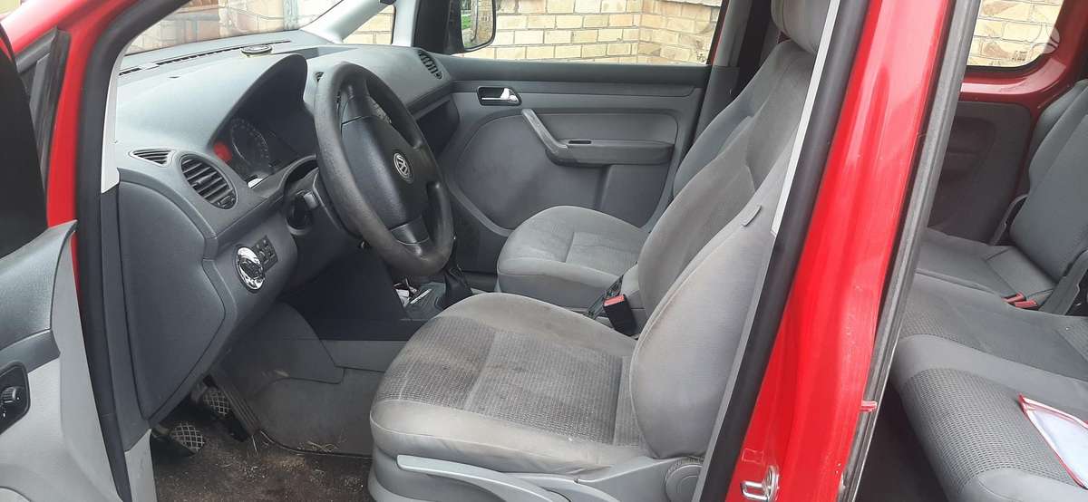 Volkswagen Caddy 2006 — engine 2000 cm³, 143 HP (105kW)