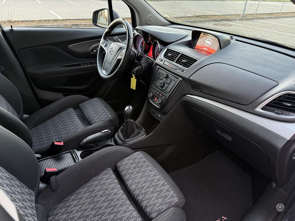 Opel Mokka 2015 — фото 24