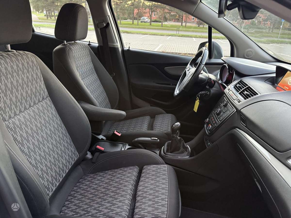 Opel Mokka 2015 — фото 26