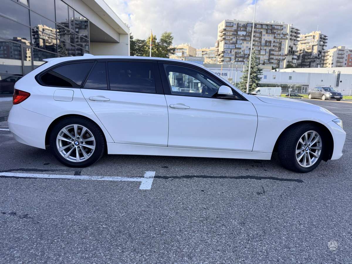 BMW 320 2013 — engine 2000 cm³, 143 HP (105kW)