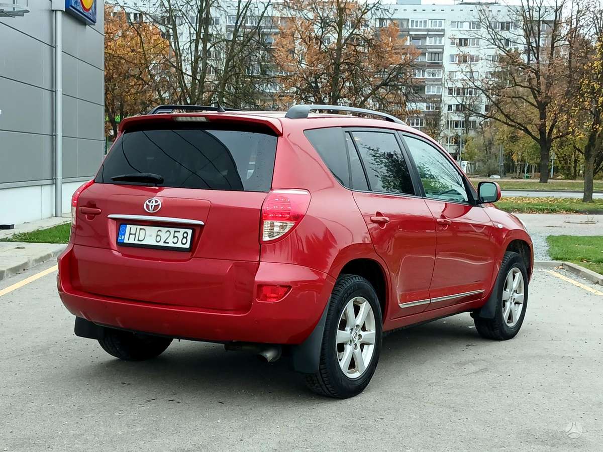 Toyota RAV4 2008 — photo 5