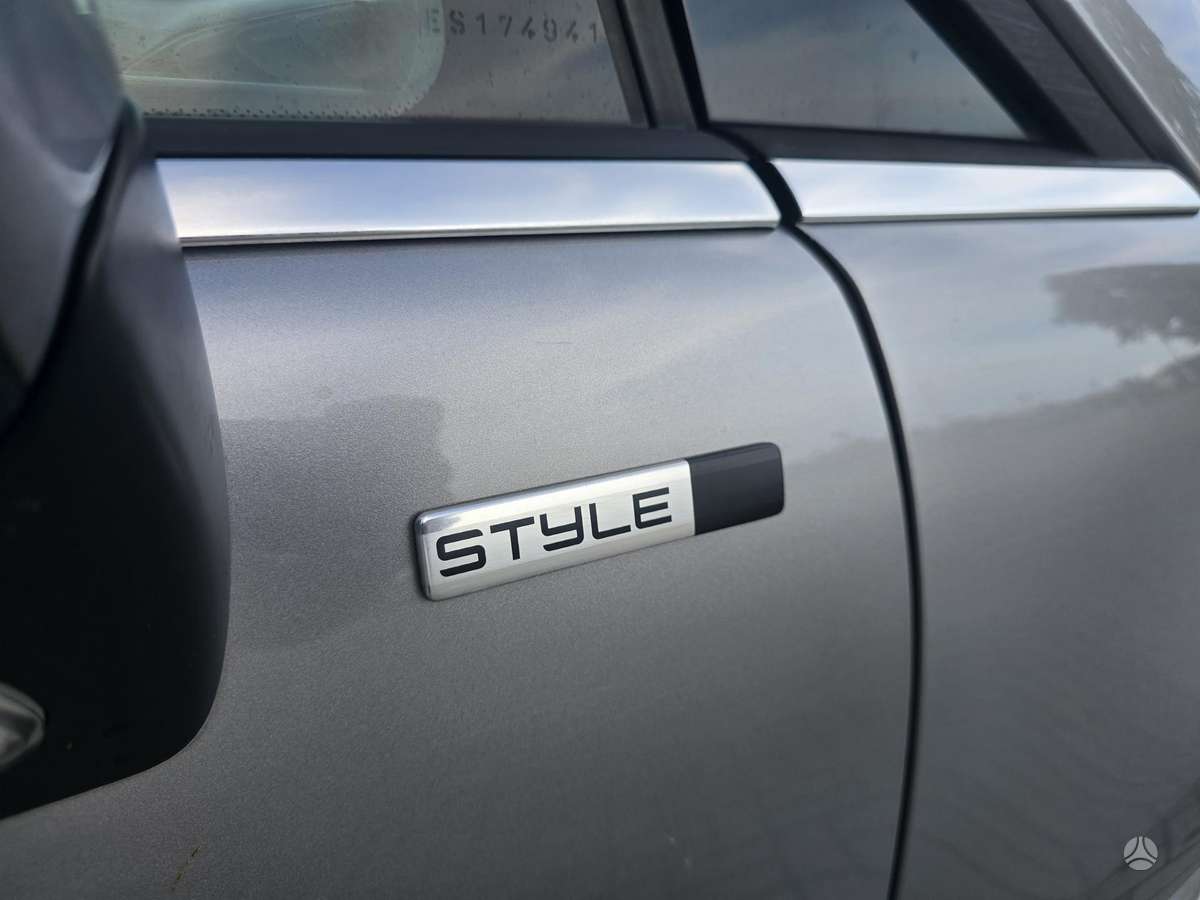 Peugeot 5008 2014 — photo 13
