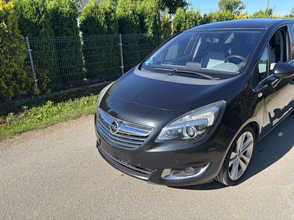 Opel Meriva 2015 — photo 7