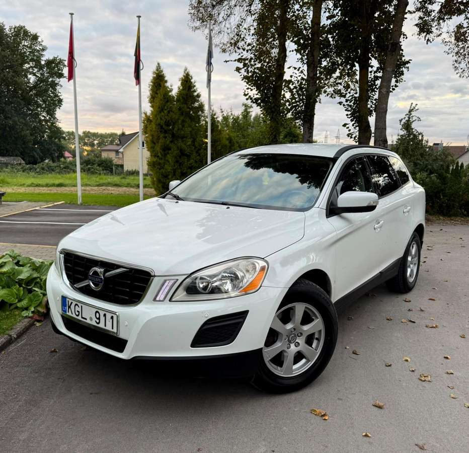 Volvo XC60, 2011