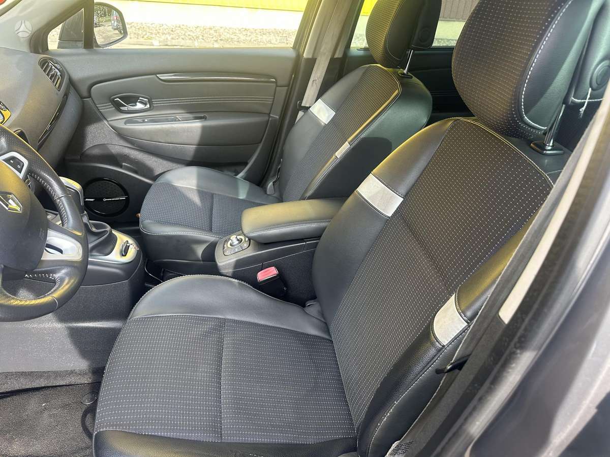 Renault Scenic 2011 — фото 10