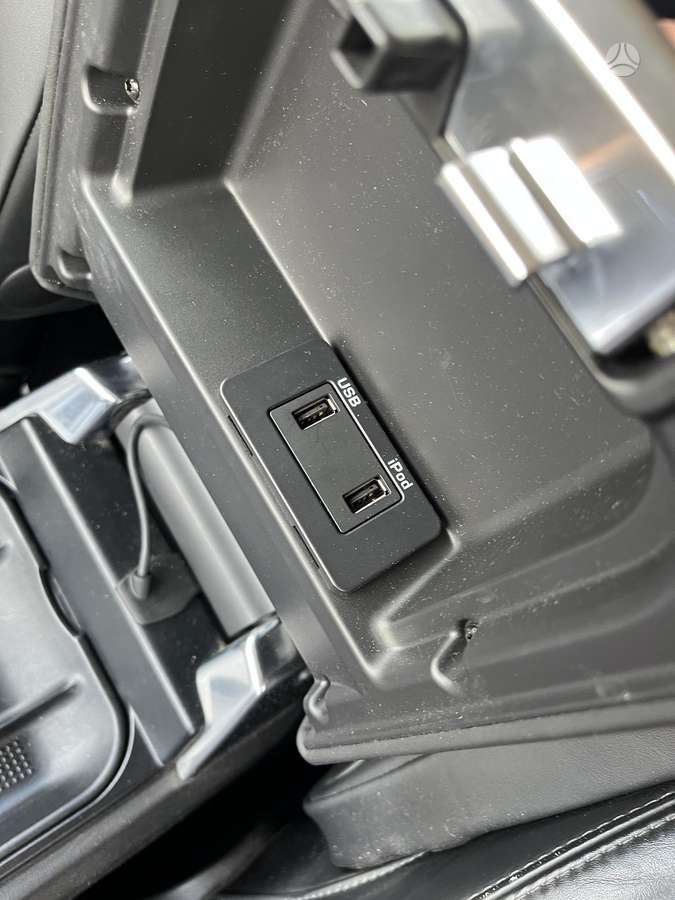 Land Rover 2013 — photo 10