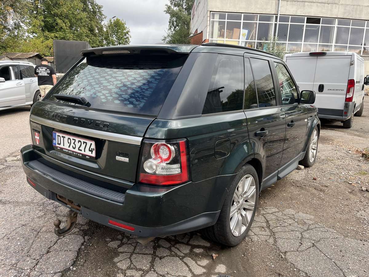 Land Rover 2013 — engine 3000 cm³, 256 HP (188kW)