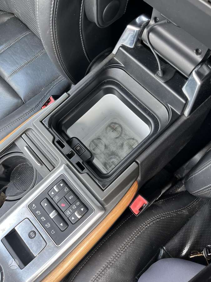 Land Rover 2013 — photo 9