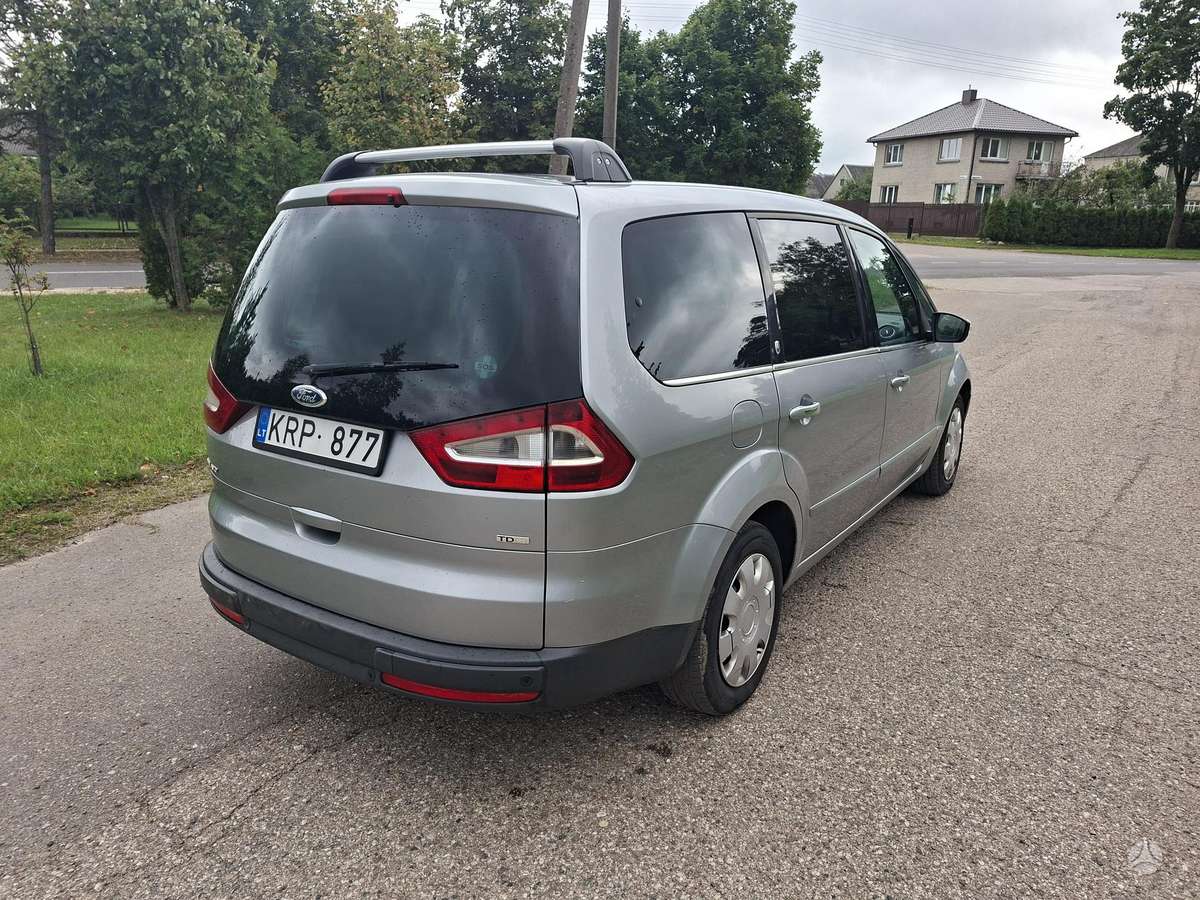 Ford Galaxy 2007 — engine 2000 cm³, 131 HP (96kW)