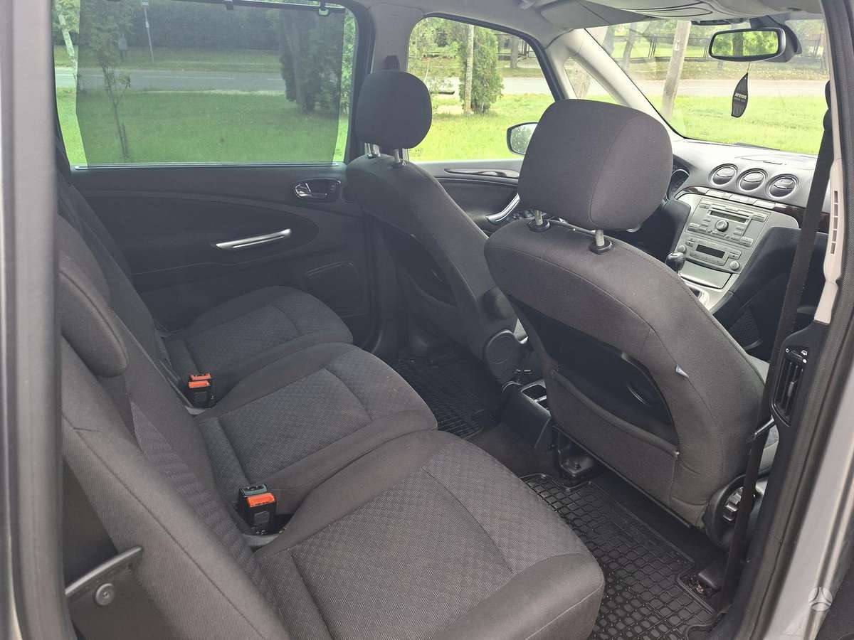 Ford Galaxy 2007 — photo 9