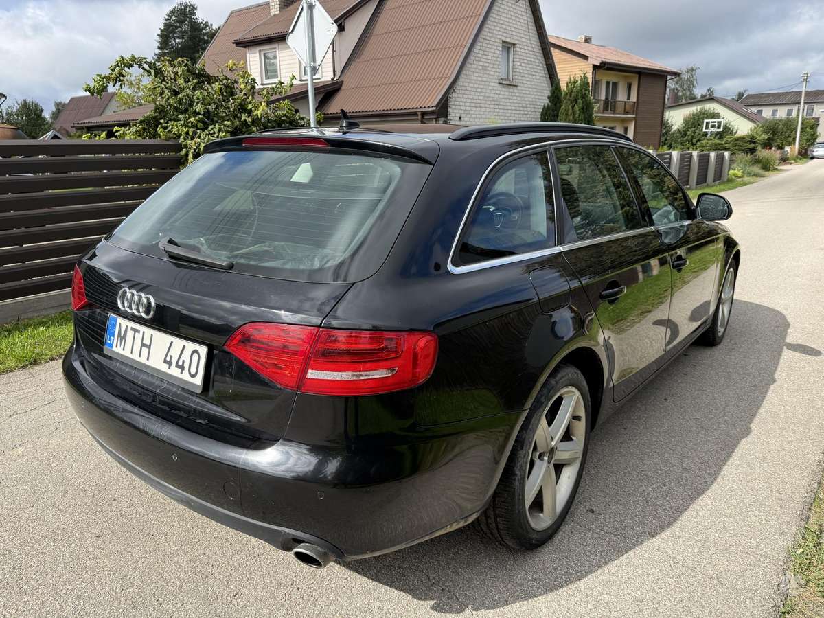 Audi A4 2008 — engine 2698 cm³, 190 HP (140kW)