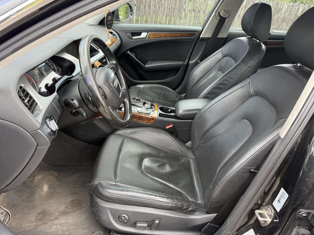 Audi A4 2008 — photo 8