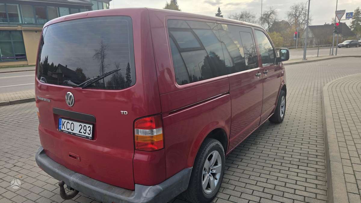 Volkswagen Transporter 2005 — photo 21