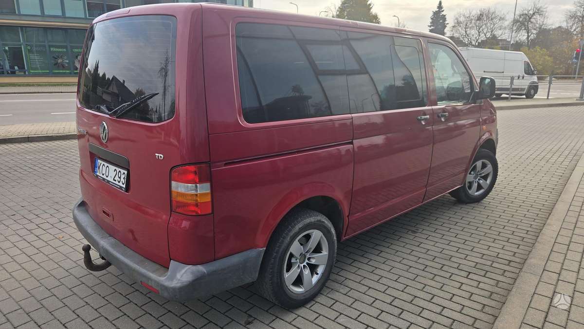 Volkswagen Transporter 2005 — photo 23