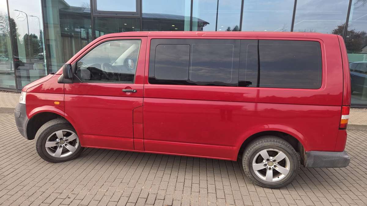 Volkswagen Transporter 2005 — photo 7
