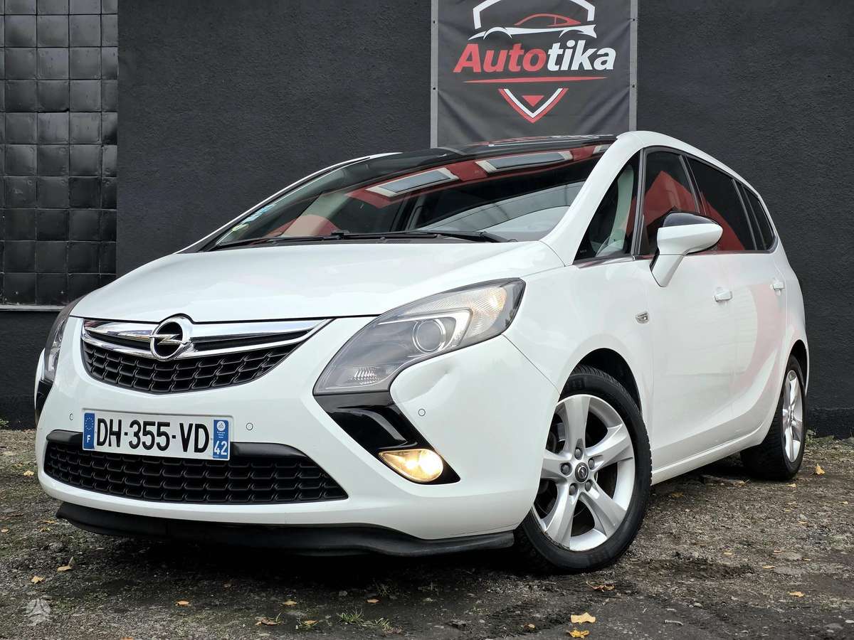 Opel Zafira 2014 — photo 7