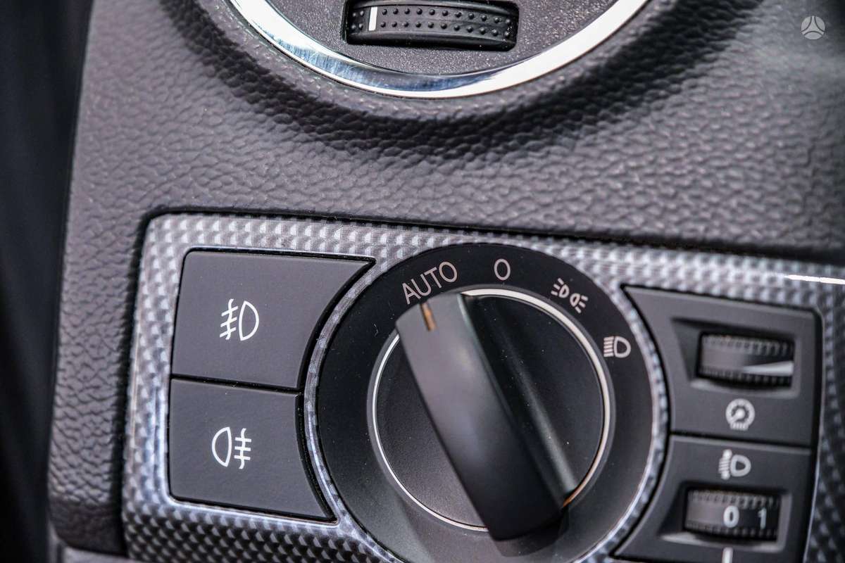 Opel Antara 2011 — фото 13