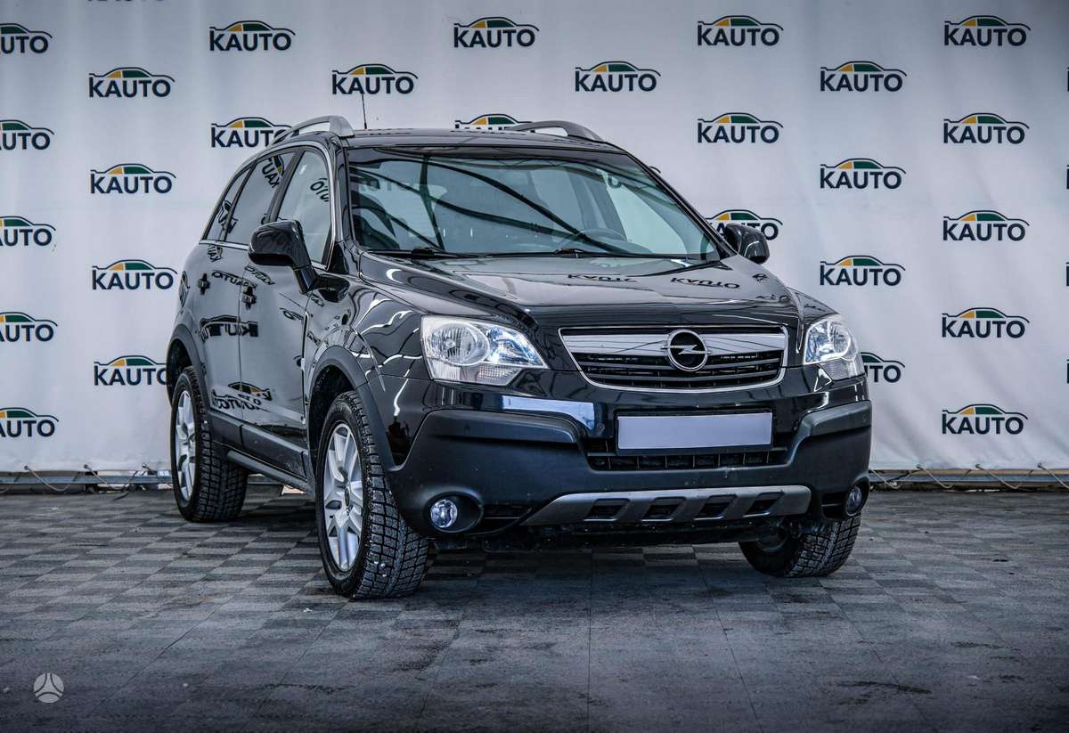 Opel Antara 2011 — вигляд ззаду