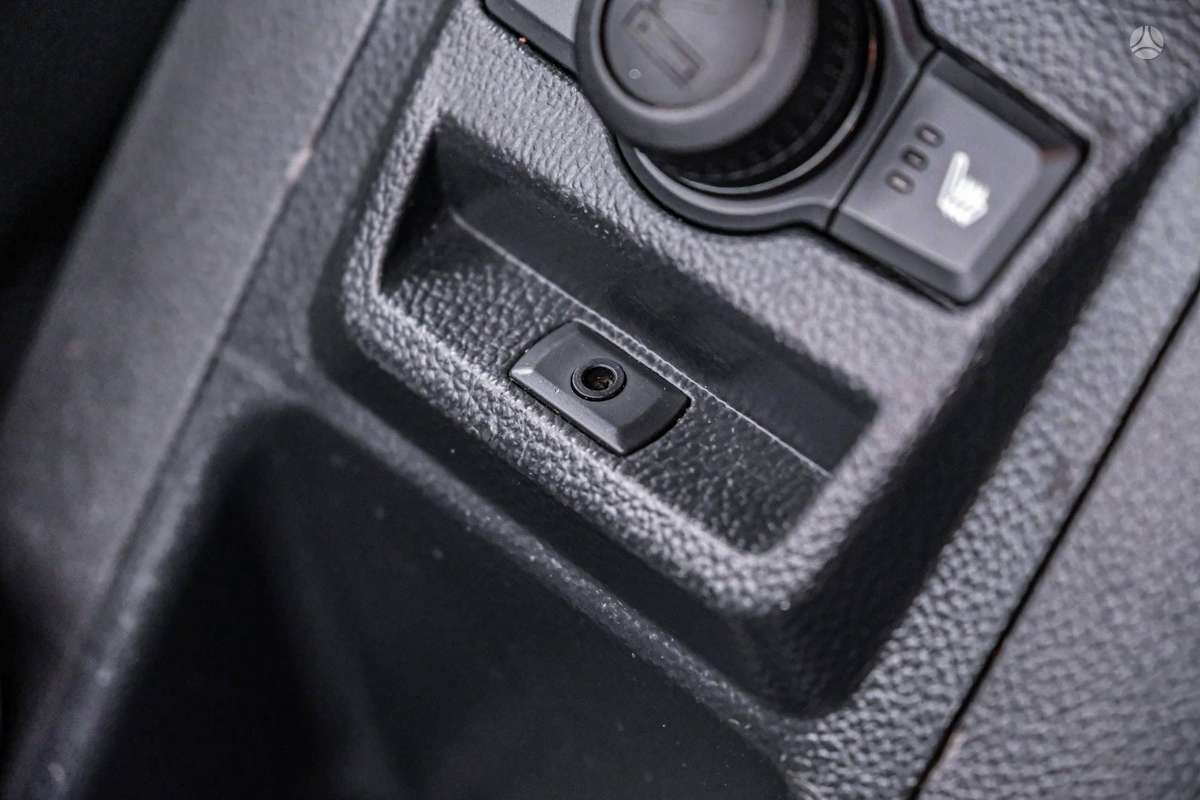Opel Antara 2011 — фото 22