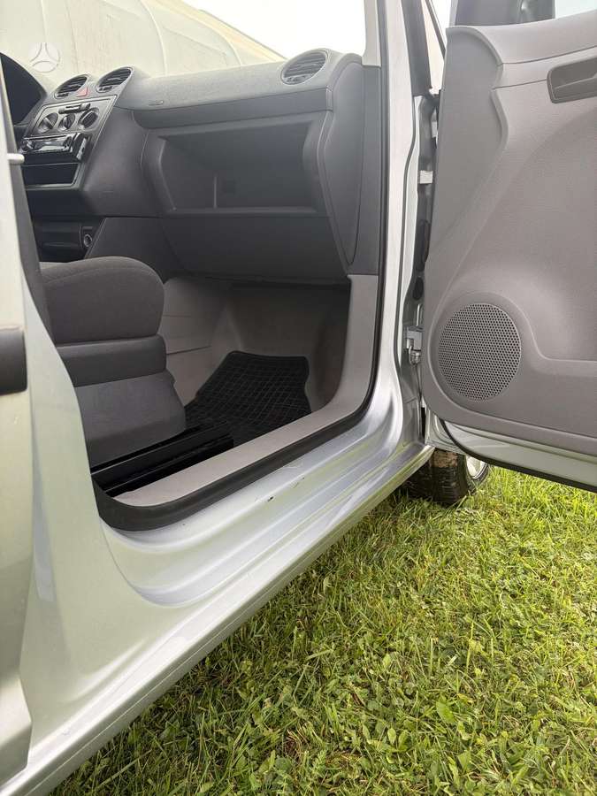 Volkswagen Caddy 2005 — photo 10