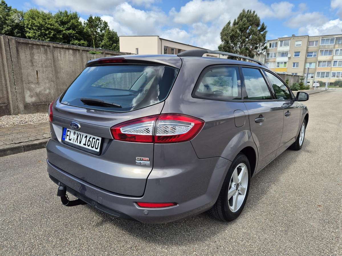 Ford Mondeo 2011 — engine 2000 cm³, 140 HP (103kW)