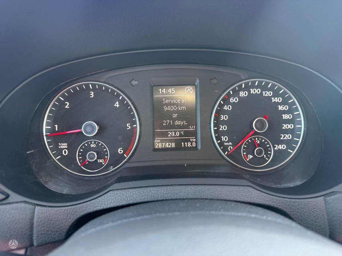 Volkswagen Sharan 2011 — photo 13