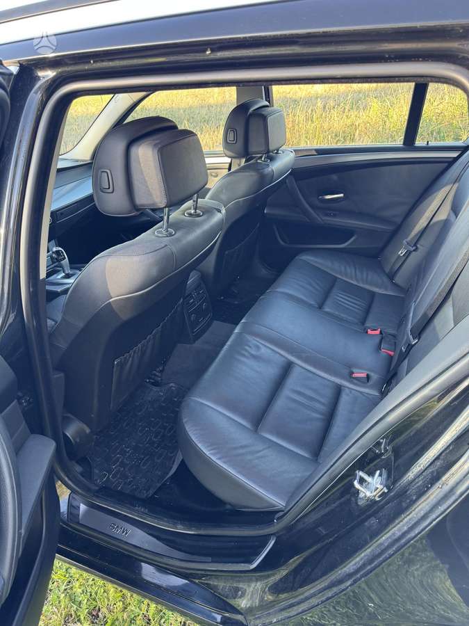 BMW 525 2008 — photo 12