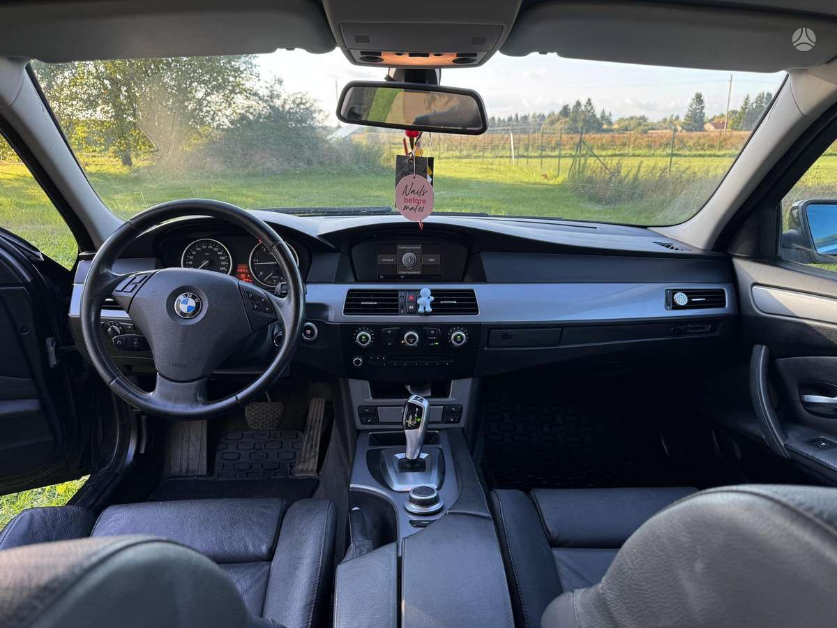 BMW 525 2008 — photo 15