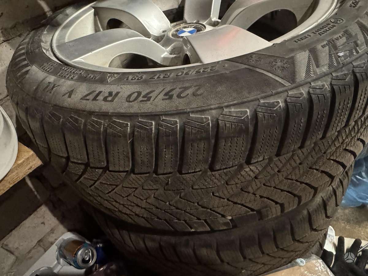 BMW 525 2008 — photo 21