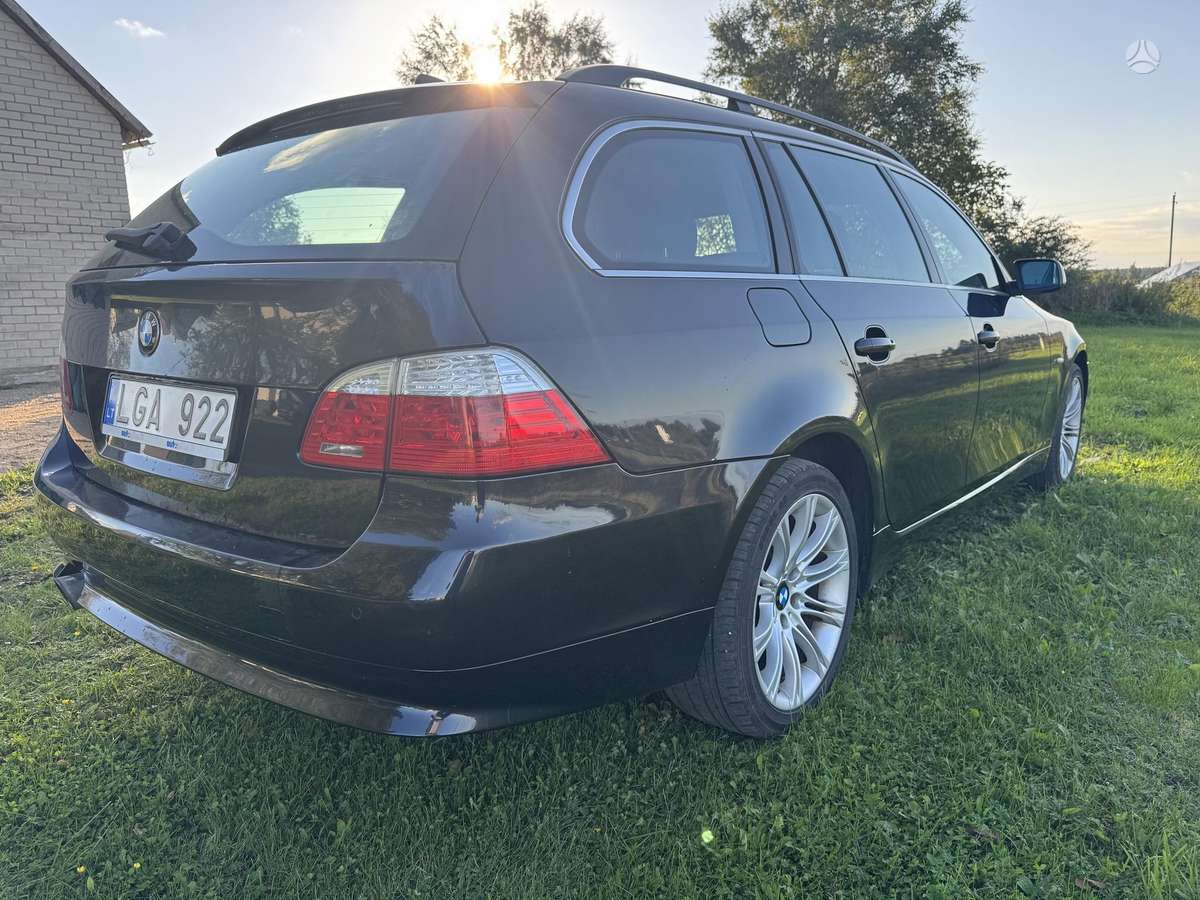 BMW 525 2008 — photo 9