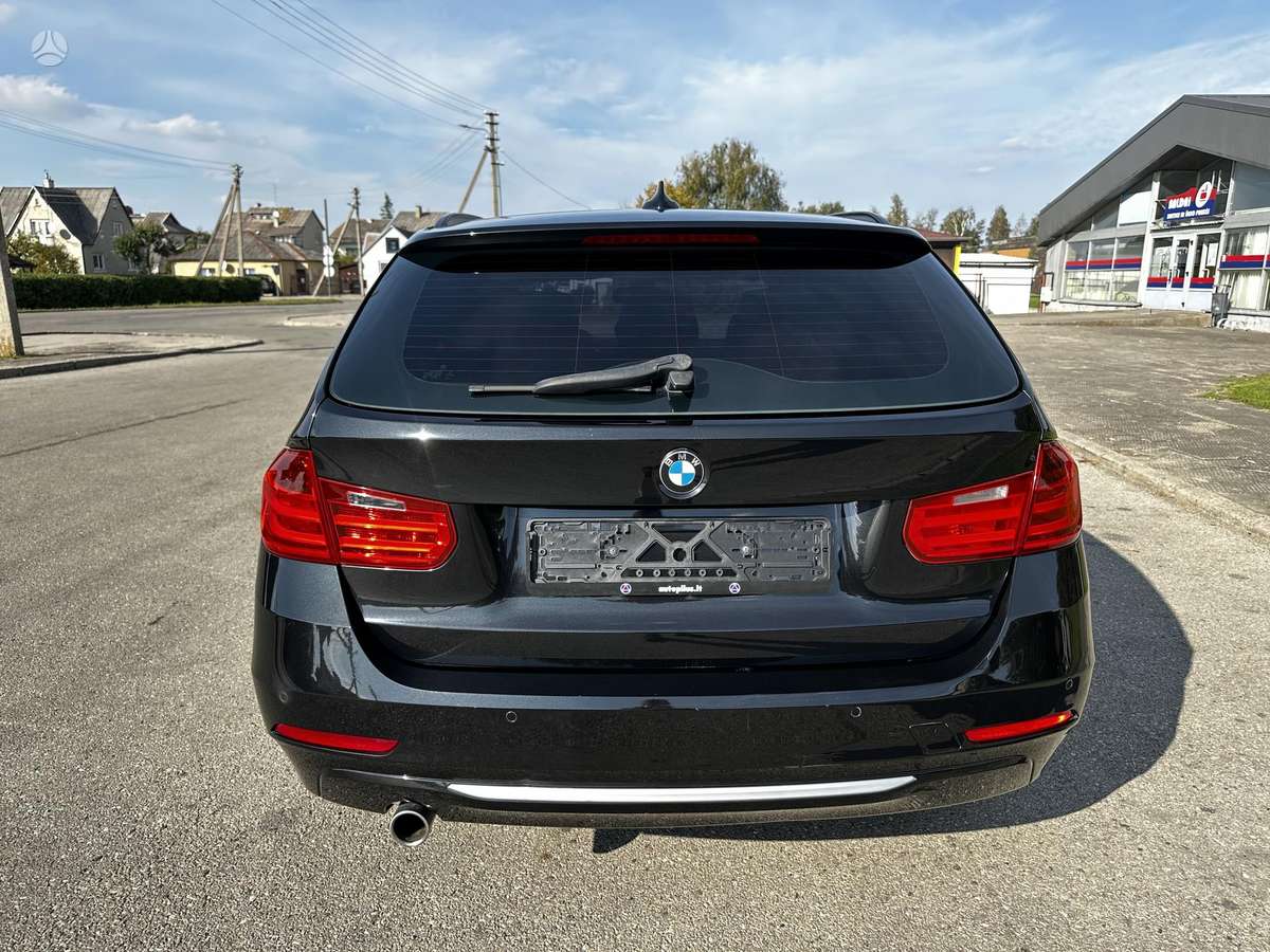 BMW 318 2013 — двигун 1995 cm³, 143 HP (105kW)