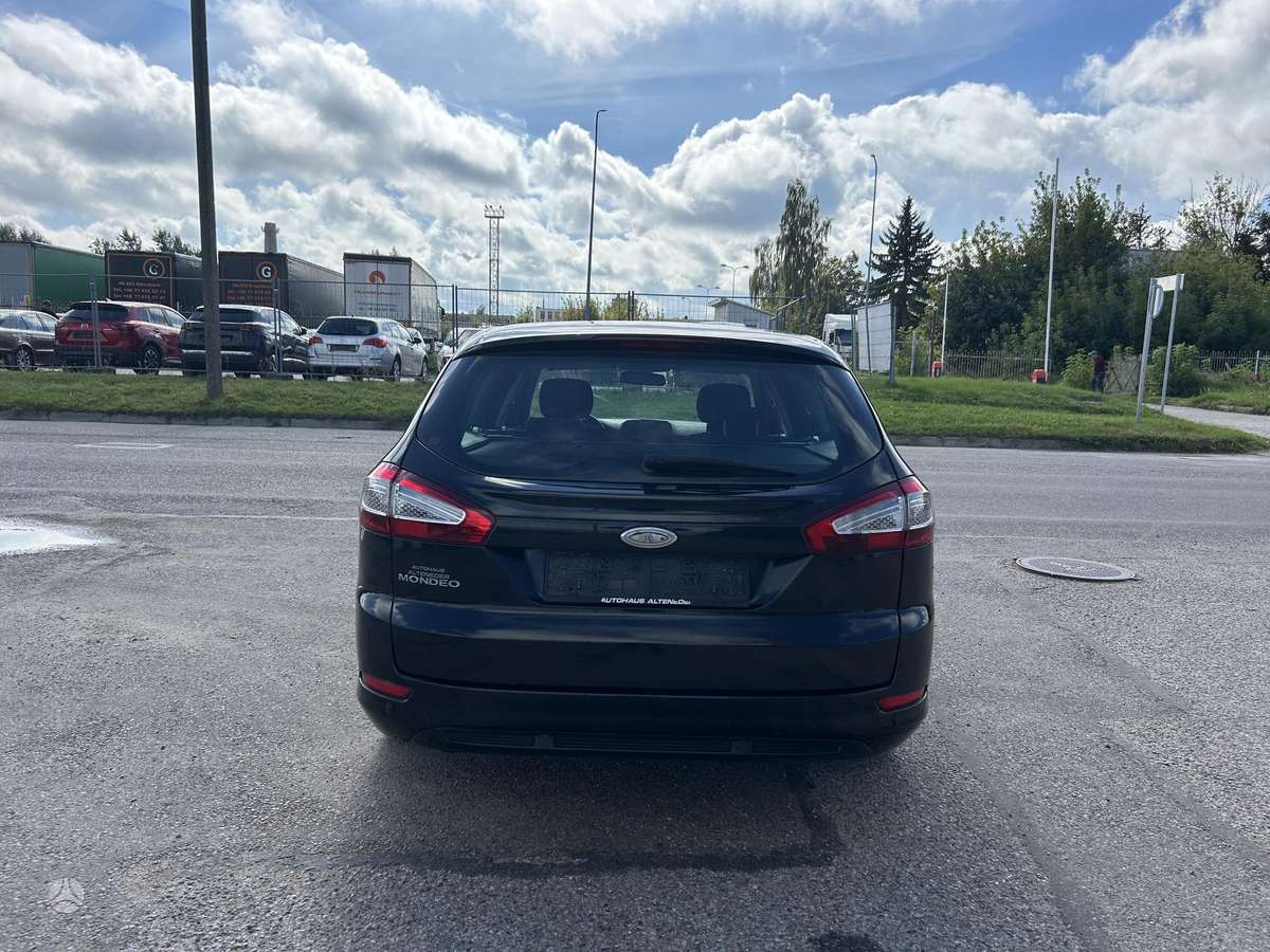 Ford Mondeo 2011 — photo 7