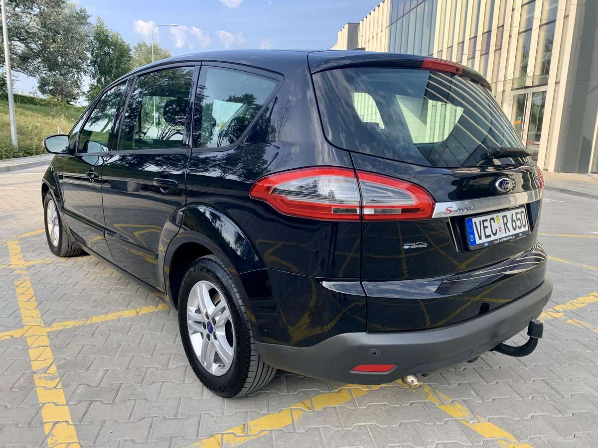 Ford S-MAX 2014 — interior