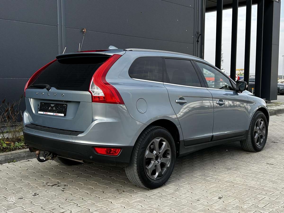 Volvo XC60 2009 — photo 5