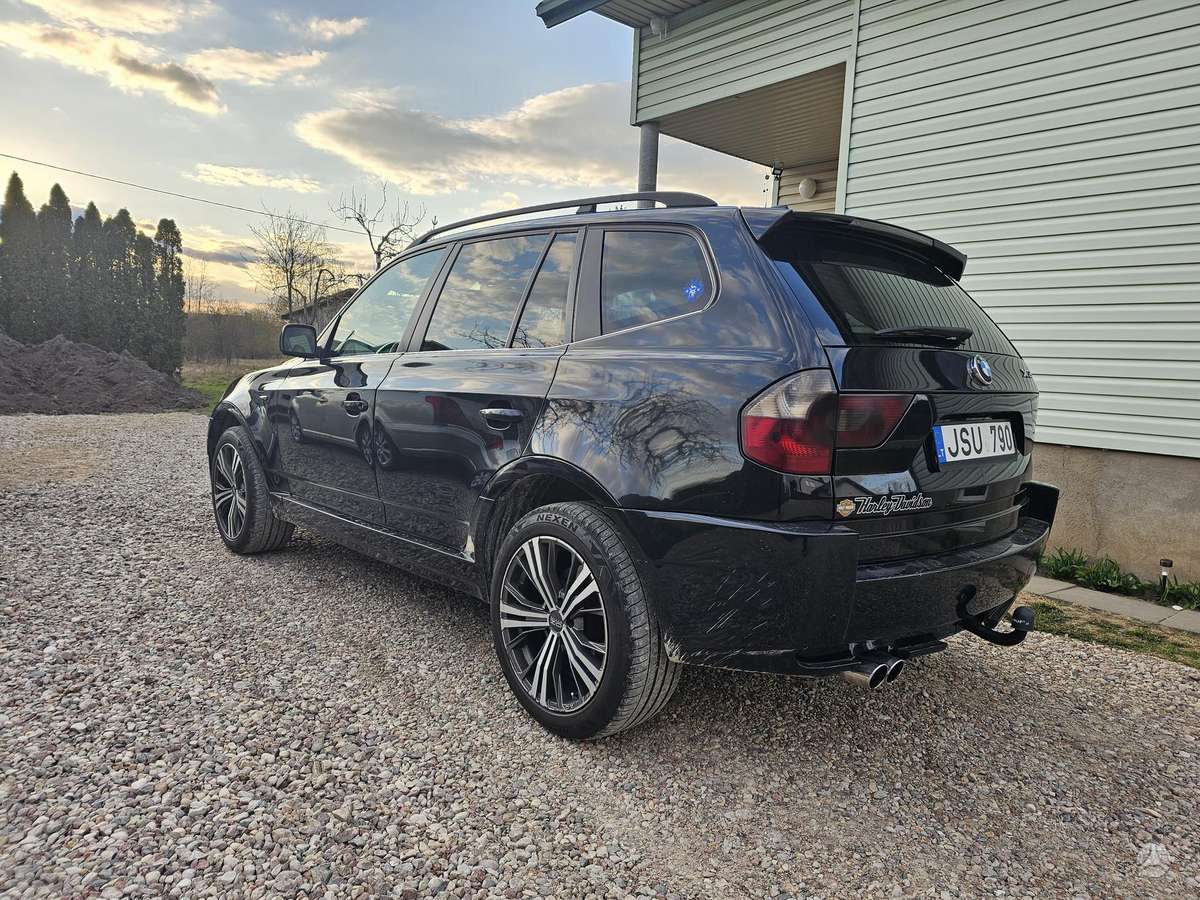 BMW X3, 2004